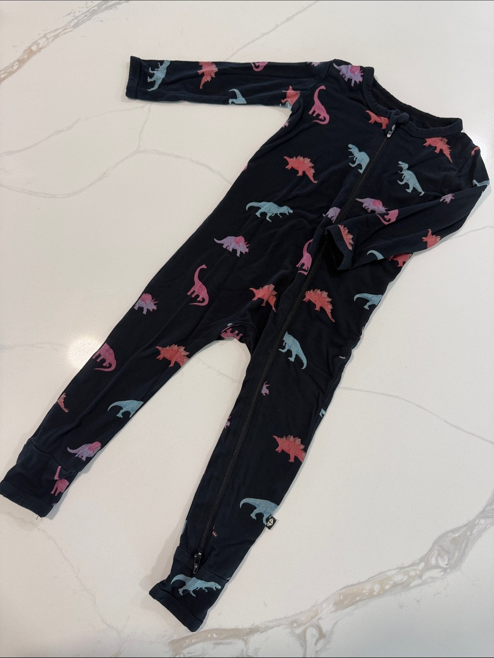 Kyte Baby Zip Onesie Pajamas - Black Neon Dino pattern - 2T